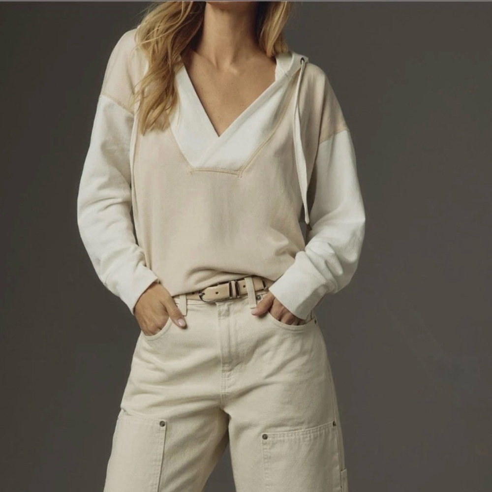 Pilcro Anthro Wharfside Cream and White V-Neck colorblock Hooded sweatshirt Smal